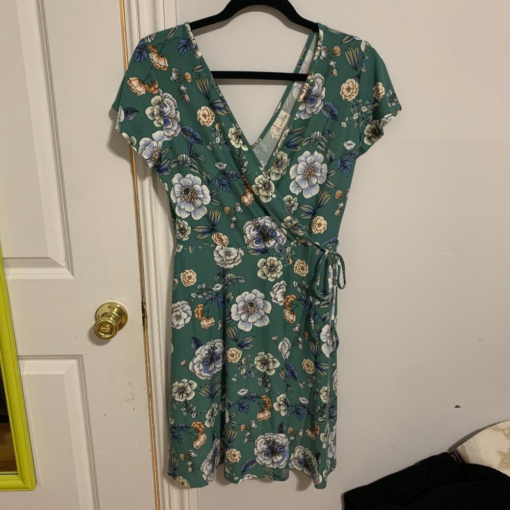 Kaileigh floral dress (NWT)